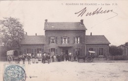 CPA 80 @ ROSIERES En Santerre Entre Bray Et Guerbigny @ La GARE En 1904 - Animation Attelage Diligences - Rosieres En Santerre