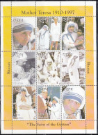 BHUTAN 1998  Mother Teresa. 2 Scans, Sheetlet Of 9 Values, Plus Miniature/souvenir Sheet, Complete Serie, MNH(**) - Mère Teresa