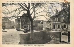 AUMONT AUBRAC HOTEL DE VILLE ET LA FONTAINE LA POMPE A ESSENCE - Other & Unclassified