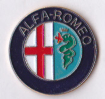 Pin's Automobile Sigle Alfa-Romeo, Zamac émail 5 Couleurs - Alfa Romeo