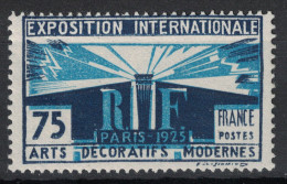 RARE VARIETE De CENTRE DEPLACE Sur N° 215 TB Neuf * (COTE 325€) / Exposition Arts Decoratifs 1925 - Autres & Non Classés