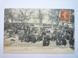 FUMEL  (Lot-et-Garonne)  :  Le Champ De Foire  -  Marché Aux  BESTIAUX   1915   - Fumel