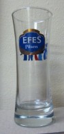 AC - EFES PILSEN BEER DANCING PEOPLE ILLUSTRATED GLASS FROM TURKEY - Bière