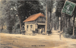 60-SENLIS- LE COURS - Senlis