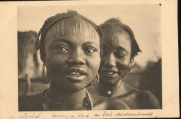 Tchad ---  Femmes  Sara De Fort Archambault - Chad