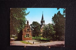 W - 316 - Schoorl - N.H. Kerk Met 17 De Eeuw´s Raadhuis - Circulé 1976 - Schoorl