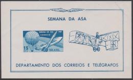 BRAZIL -  1967 Week Of The Wing Space Souvenir Sheet. Scott 1062a. MNH ** - Hojas Bloque