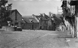 12-NAJAC- PLACE DU FAUBOURG - Najac