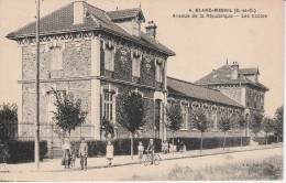 93 - LE BLANC MESNIL - Avenue De La République - Les Ecoles - Le Blanc-Mesnil