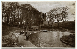 DUNDEE : MAINS CASTLE AND LAKE / ADDRESS - GLASGOW, CATHCART, KINGS PARK AVENUE - Angus