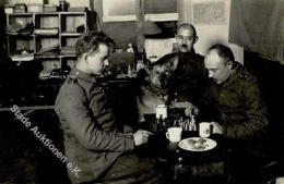 Schach Soldaten WK I Schäferhund Foto AK I-II - Schaken