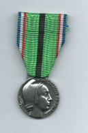 Médaille Du Patriote Résistants A L'occupation Des Départements Du Rhin Et De La Moselle, Incarcéré En Camps Spéciaux - Frankreich