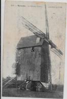 CPA Moulin à Vent Non Circulé SARNOIS - Windmills