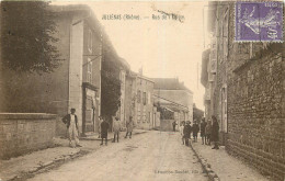 69 - RHONE - Juliènas - Rue De L'Eglise - Julienas