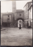 Photo Septembre 1931 LEZOUX - Place Des Balmettes, Le Beffroi (A152) - Lezoux