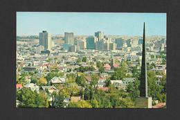 CALGARY - ALBERTA - REACHING CONCRETE TOWERS IN CALGARY'S DOWNTOWN AREA - FAMOUS STAMPEDE CITY - PHOTO MICHAEL BURN - Calgary