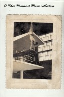 PLONGEUR EN EQUILIBRE - PLONGEON - PLONGEOIR - PISCINE - PHOTO 10.5 X 8 CM - Sporten