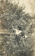 RARE CARTE PHOTO - CUEILLETTE "NIDAU"- à Identifier, à Localiser - Nidau