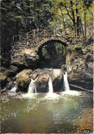 Petite Suisse Luxembourgeoise - La Pittoresque Cascade Du Schiessentümpel Au Müllerthal - Muellerthal