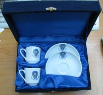 AC - AMASYA POLICE DEPARTMENT COFFEE CUP & SAUCER IN GIFT BOX FROM TURKEY - Tassen