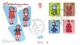 ALLEMAGNE    FDC   1968 Poupées De Nuremberg - Poupées