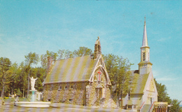 Sherbrooke Québec Canada - Sanctuaire Beauvoir Shrine - 2 Scans - Sherbrooke