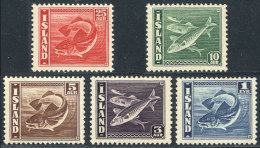 Sc.217a + 218a + 219c + 221b + 224b, 1939/45  The Set Of 5 Values With Perforation 14 X 13½, Mint, Very Fine... - Andere & Zonder Classificatie