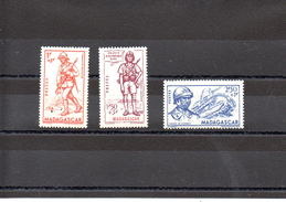 MADAGASCAR 1941 N° 226 / 8 ** - Neufs