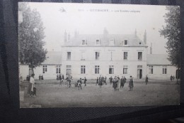 Z1  - GUERIGNY - Les écoles Laiques - Guerigny