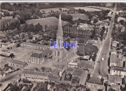 CPSM 10X15 De La MOTHE- ACHARD   (85) -  L'EGLISE Et La Route De La ROCHE SUR YON - LA FRANCE VUE DU CIEL - La Mothe Achard