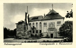 ** T1 Balassagyarmat, Országzászló, Múzeum - Unclassified