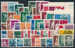 ** 1953-1962 55 Db Bélyeg, Közte Teljes Sorok, ívszéli értékek Stecklapon - Altri & Non Classificati