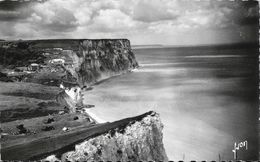 Berneval-sur-Mer - Les Falaises Vers Dieppe Et La Pointe D'Ailly - Carte Yvon N° B.2953 - Berneval