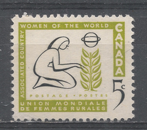 Canada 1959. Scott #385 (MNH) Woman Tending Tree  (Complete Issue) - Ungebraucht