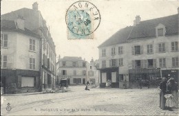 ILE DE FRANCE - 92 - HAUTS DE SEINE - BAGNEUX - Rue De La Mairie - Bagneux