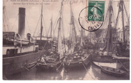 § Port En Bessin - Barques De Pêche Abordées Dans Le Bassin , Par Un Vapeur - Port-en-Bessin-Huppain