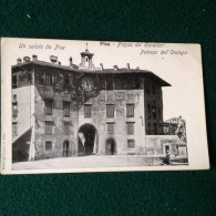 Cartolina Una Saluto Da Pisa Piazza Dei Cavalieri Palazzo Dell'orologio Non Viaggiata Formato Piccolo - Pisa