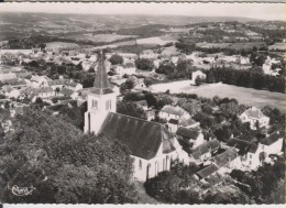 D64 - LEMBEYE - L'EGLISE ET LE TERRAIN DES SPORTS  - CPSM Grand Format - Lembeye