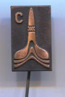Space Cosmos Spaceship Programe -  Rocket, Vintage Pin Badge - Espace