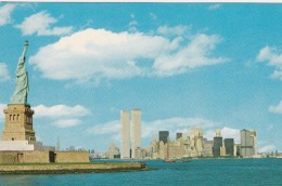 WORLD TRADE CENTER AND STATUE OF LIBERTY - SUPERBE CARTE PHOTO COULEUR - 2 SCANNS -  TOP !!! - World Trade Center