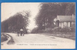 CPA Vue Peu Courante - OISE - VAUMOISE - CHEMIN DE LA GARE & ROUTE DE VAUCIENNES - Petite Animation Cyclistes - A Breger - Vaumoise