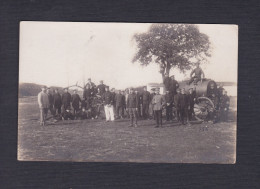 Carte Photo Kriegsgefangenen Lager Güstrow Camp Prisonniers Français Guerre 1914-1918 Citerne Pompe Incendie ?? - Güstrow