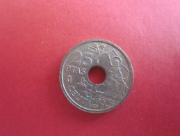 1998 MONNAIE ESPAGNE ESPANA 25 PESETAS TROUEE COIN - 25 Pesetas