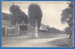 CPA Peu Courante - INDRE ET LOIRE - VERNOU SUR BRENNE - Grille D´entrée Et Parc Du Château Des Madères - A.B. / 19 - Ohne Zuordnung
