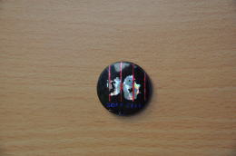 REF Y1  : Badge Ancien Epok 1980 Pop Rock New Wave SOFT CELL - Music