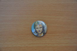 REF Y2  : Badge Ancien Epok 1980 Punk Pop Hard Rock Pin's David Hallyday - Musique