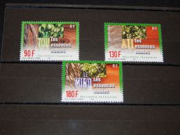 French Polynesia - 2001 Precious Scents MNH__(TH-16180) - Unused Stamps