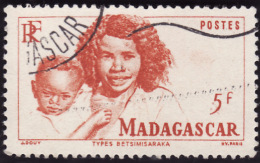 MADAGASCAR  1946-  YT 313 -  Types Betsimisarake - Oblitéré - Neufs