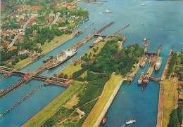 Ships In Locks - Brunsbüttel  Germany.  # 05053 - Other (Sea)