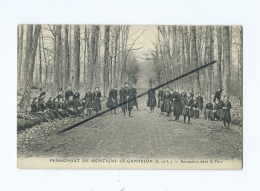 CPA - Pensionnat De Montigny Le Gannelon  - Récréation Dans Le Parc ( Jeu De Croquet ) - Montigny-le-Gannelon